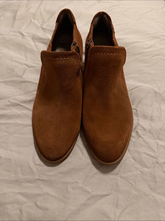Earth Shoes - Earth Women's Ankle Booties in Cognac Brown Size 8